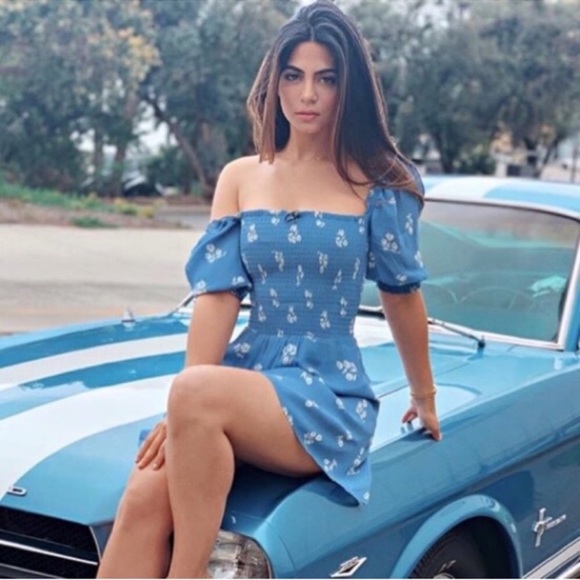 Reformation Dresses & Skirts - Reformation Elle Dress In Light Blue ✨NWT✨